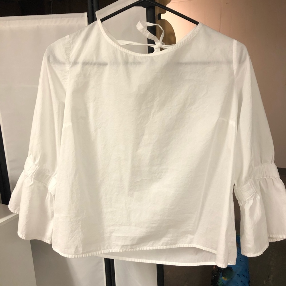 Light weight cute top